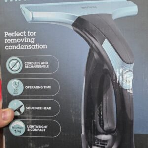 Beldray BEL0749IBAS Cordless Window Vac Black/ metallic  blue Beldray BEL0749IBAS Cordless Window Vac Black/ metallic  blue
