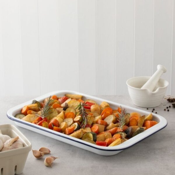 The Hairy Bikers BKW1631 36cm Enamelled Large Oven Tray