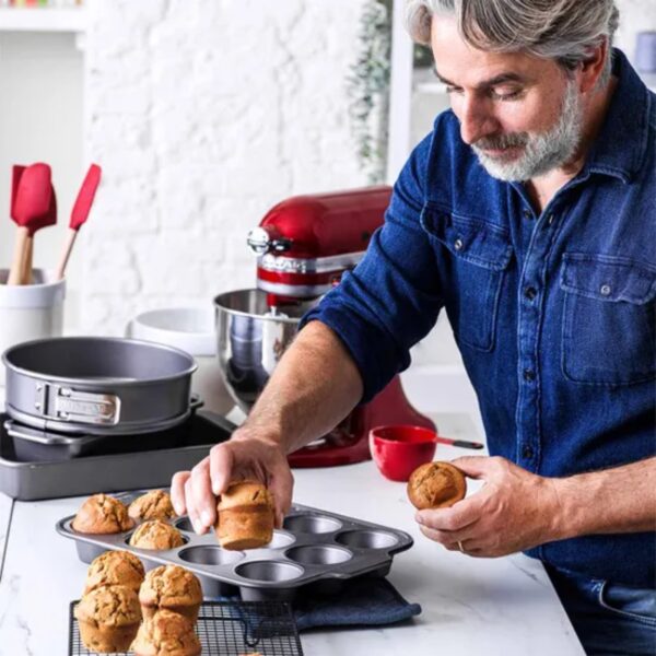 Kitchen Aid CC003296-001 Bakeware 12 Cups Non Stick Muffin Pan Grey - Image 3