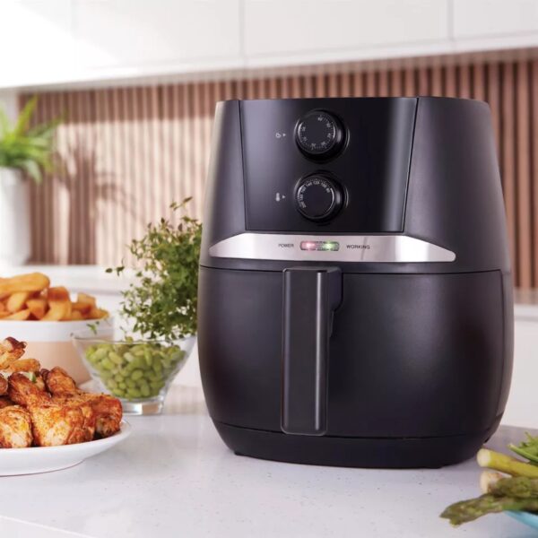 Black And Decker BXAF17091GB 4.3L Manual Air Fryer - Image 2