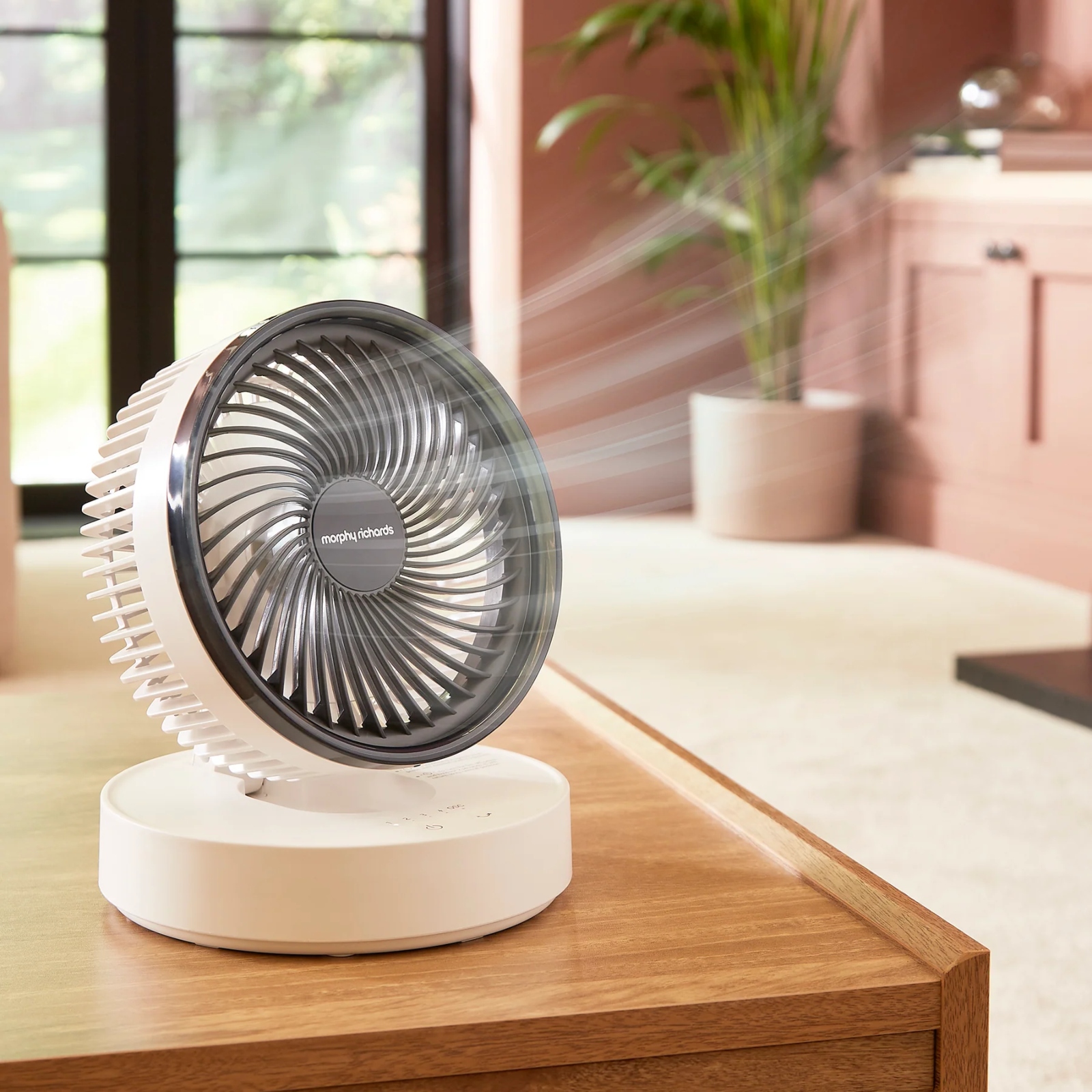 Morphy Richards 820003 Air Flex 6 Inch Portable Oscillating Rechargeable USB Fan Morphy Richards 820003 Air Flex 6 Inch Portable Oscillating Rechargeable USB Fan - Image 2