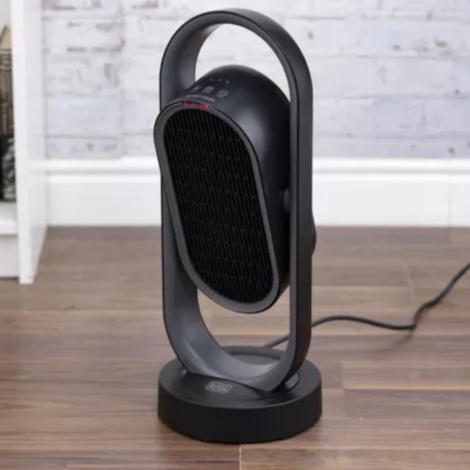 Black And Decker BXSH37010GB 1.8KW Portable Ceramic Fan Heater Black And Decker BXSH37010GB 1.8KW Portable Ceramic Fan Heater - Image 2