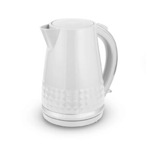 Tower T10075WHT Solitaire 1.5L 3KW Kettle White Tower Solitaire 1.5L 3KW Kettle White