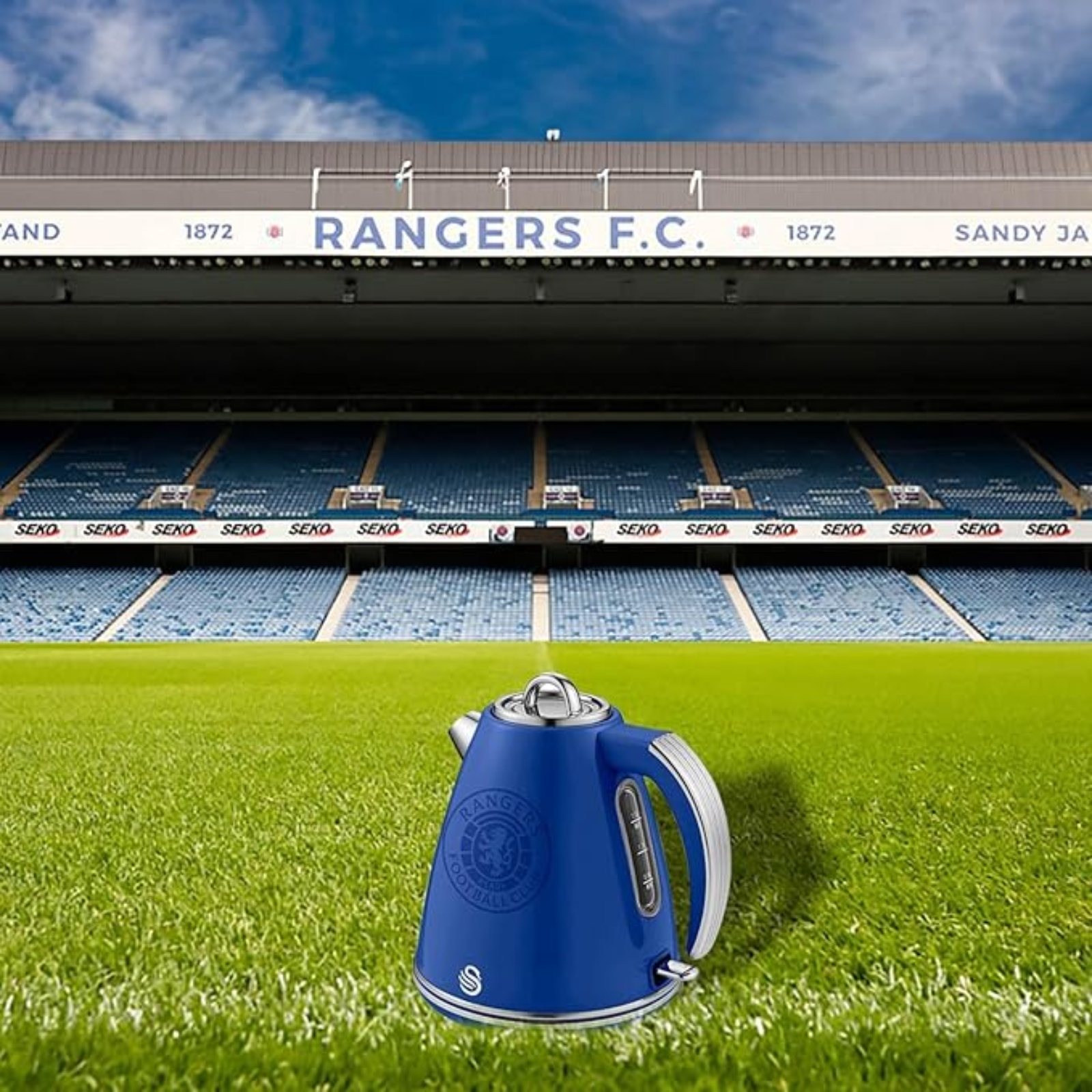 Swan SK19020RANN Rangers Football Club 1.5L Jug Kettle Blue Swan SK19020RANN Rangers Football Club 1.5L Jug Kettle Blue - Image 2